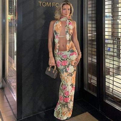 Σεξουαλικό χωρίς πλάτη χωρίς ιμάντα κορυφή Slim Split φούστα V λαιμό Μακρύ μήκος