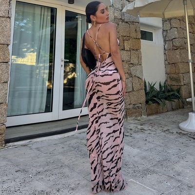 Νέα καλοκαιρινή μόδα, σέξι, χωρίς πλάτη, με ειδική εκτύπωση, λεπτό φόρεμα.